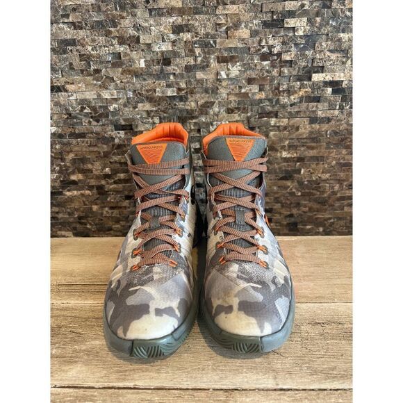 Nike Hyperdunk 2015 Tumbled “Camo”Grey  Metallic Silver US Size 6Y 759974 002 - Picture 2 of 9